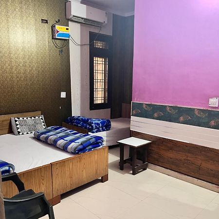 Hotel Pushpanjali Haldwani Ngoại thất bức ảnh