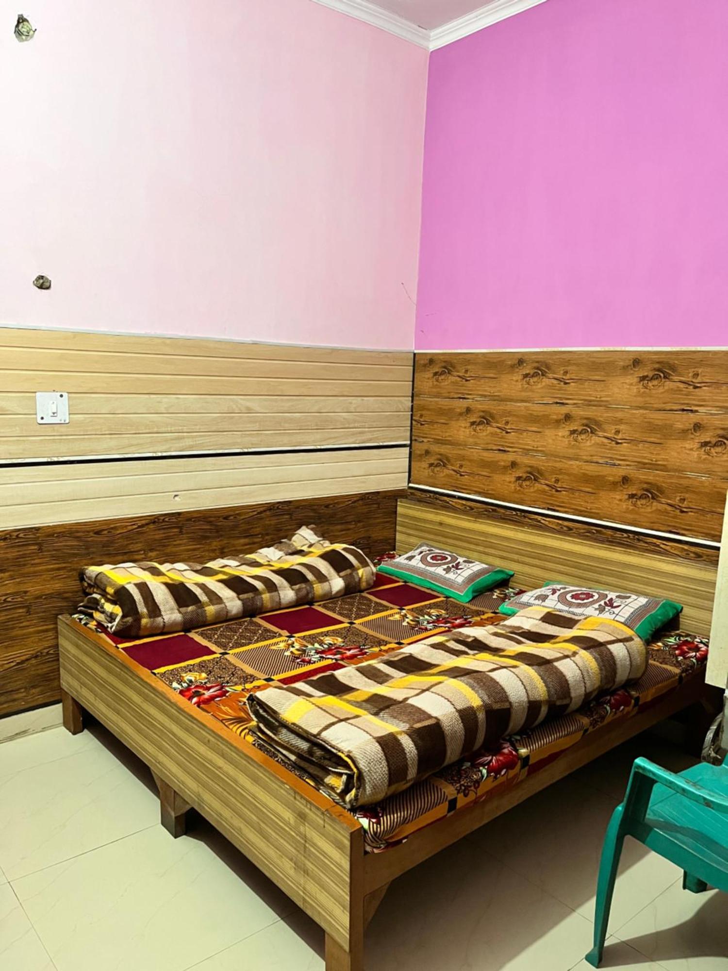 Hotel Pushpanjali Haldwani Ngoại thất bức ảnh